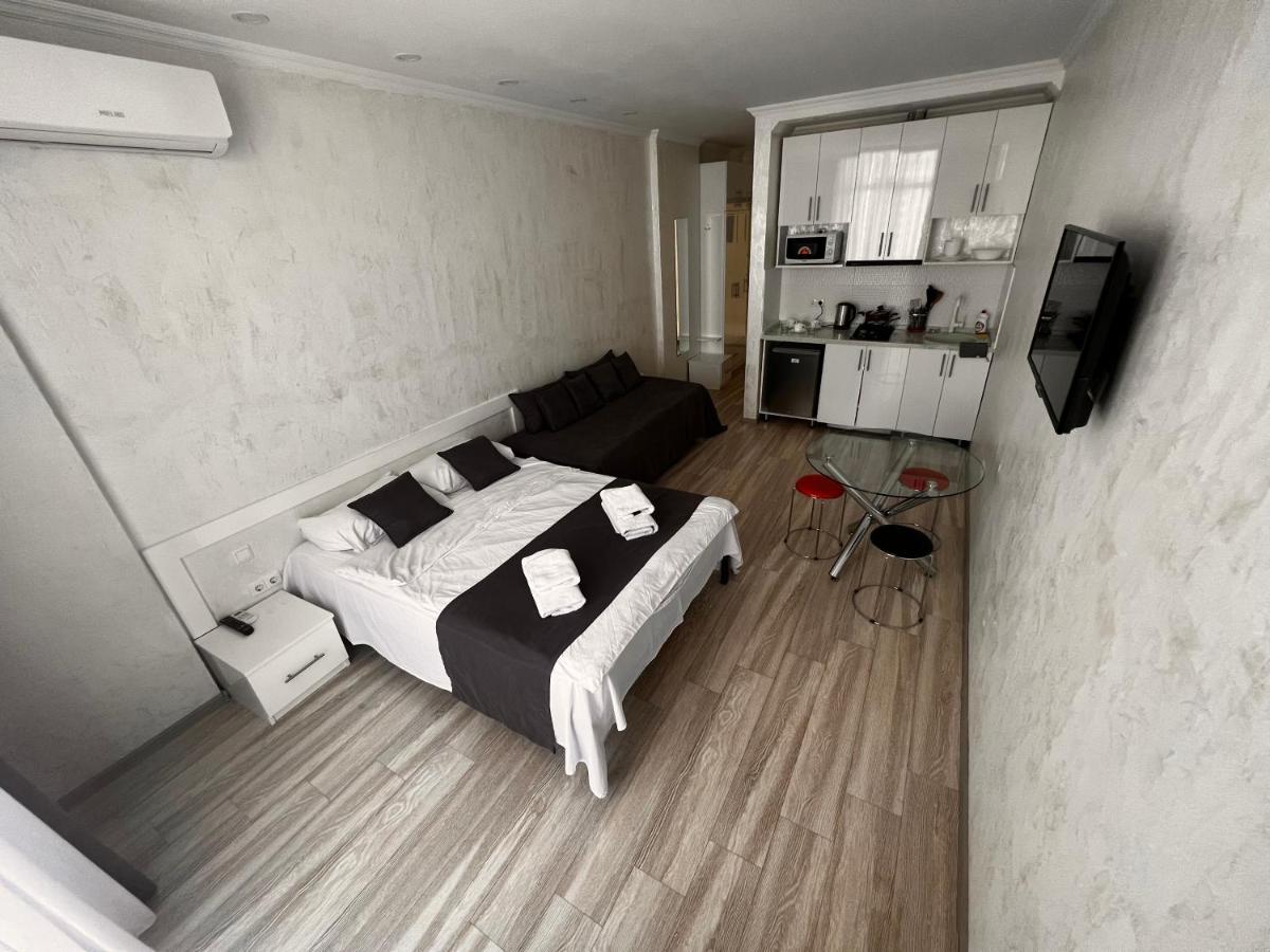 27 Floor Apartments Batumi Eksteriør bilde