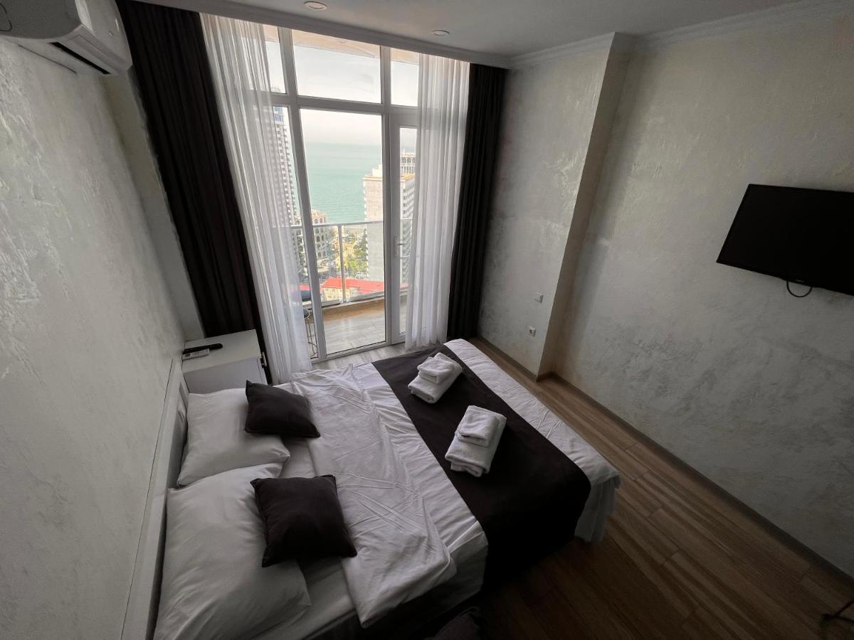 27 Floor Apartments Batumi Eksteriør bilde