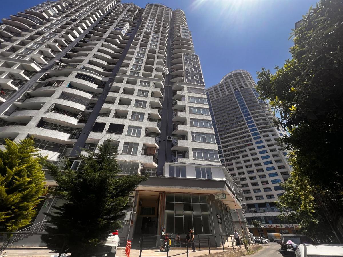 27 Floor Apartments Batumi Eksteriør bilde