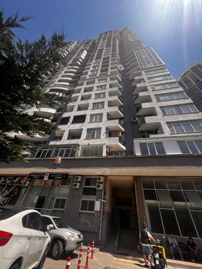 27 Floor Apartments Batumi Eksteriør bilde
